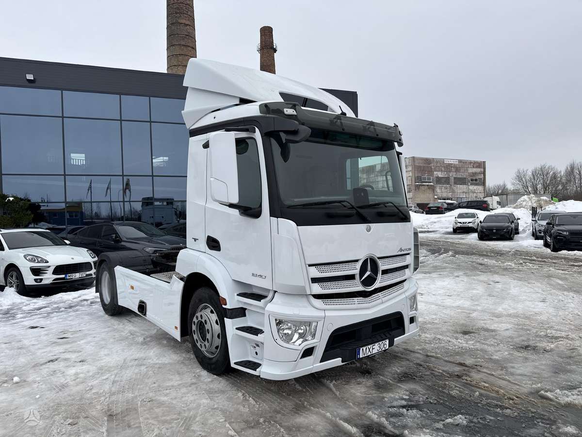 Mercedes-Benz 1840, no sleeping space