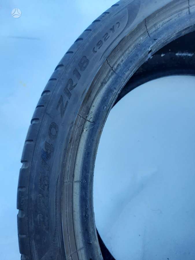 Pirelli, summer 225/40 R18