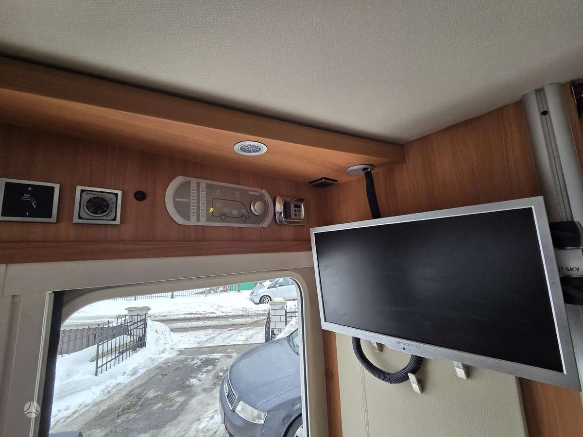 Hymer B594, campers