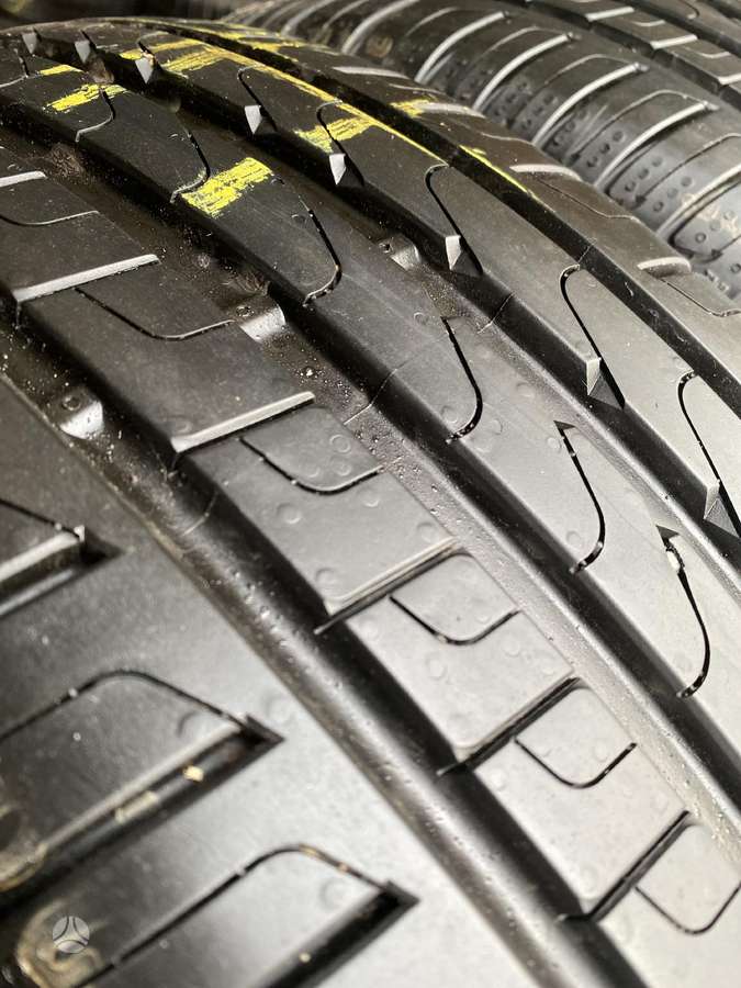 Pirelli Cinturato P7, summer 215/45 R18