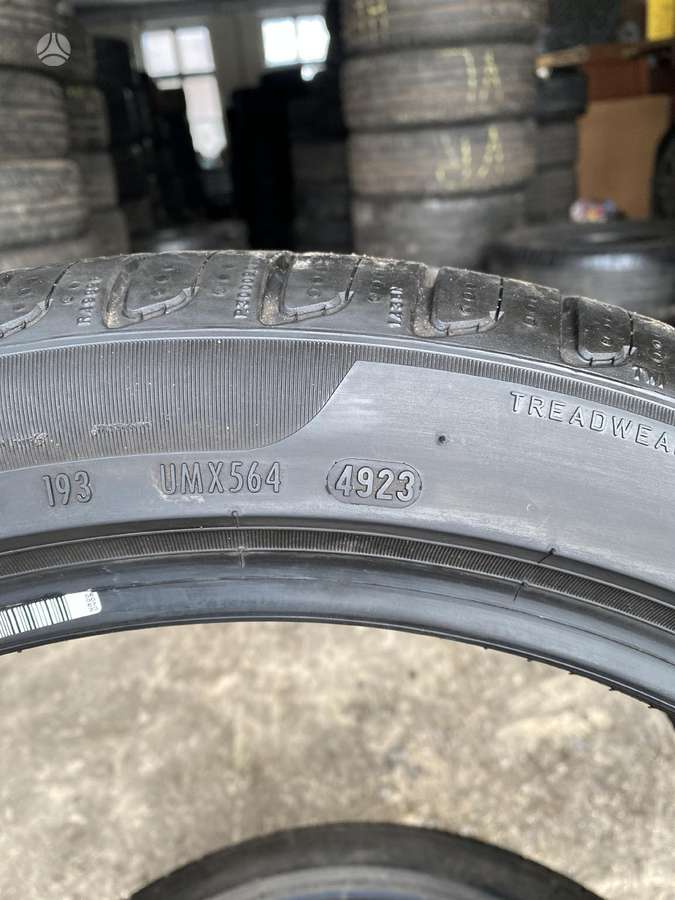 Pirelli Cinturato P7, summer 215/45 R18