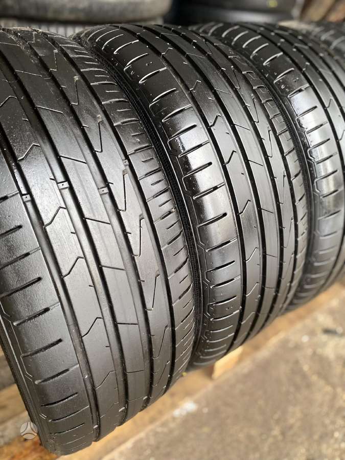 Hankook, summer 215/45 R18