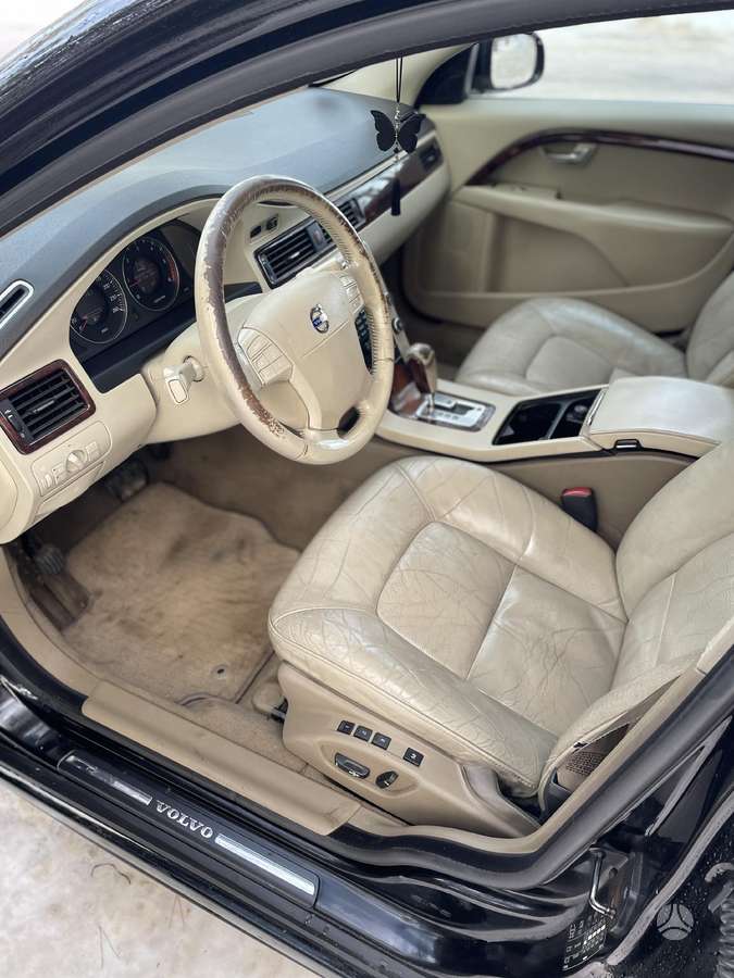 Volvo S80, 2.4 l., Седан