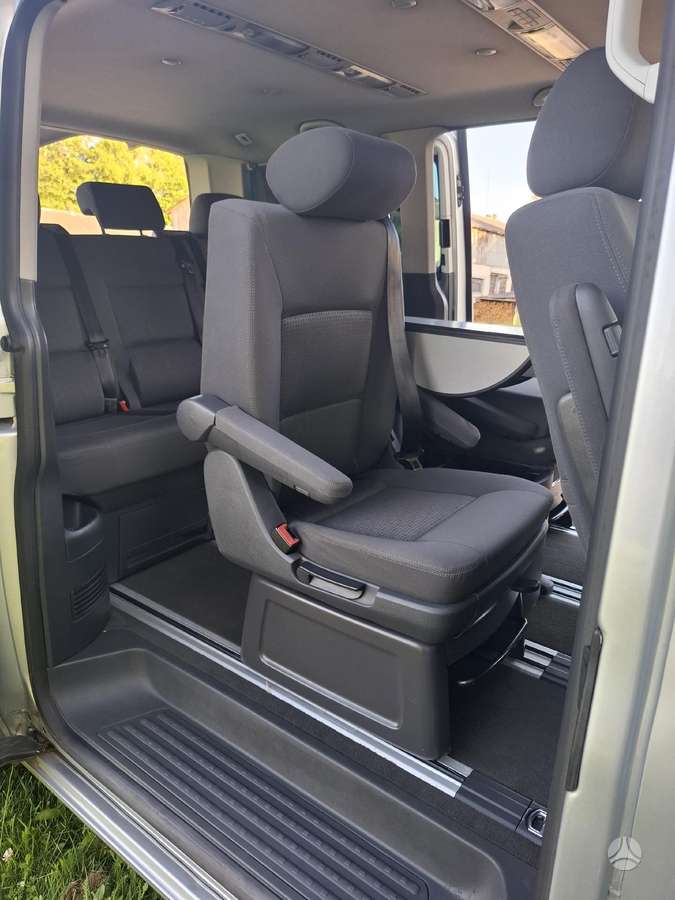 Volkswagen Multivan, 2.5 l., vienatūris