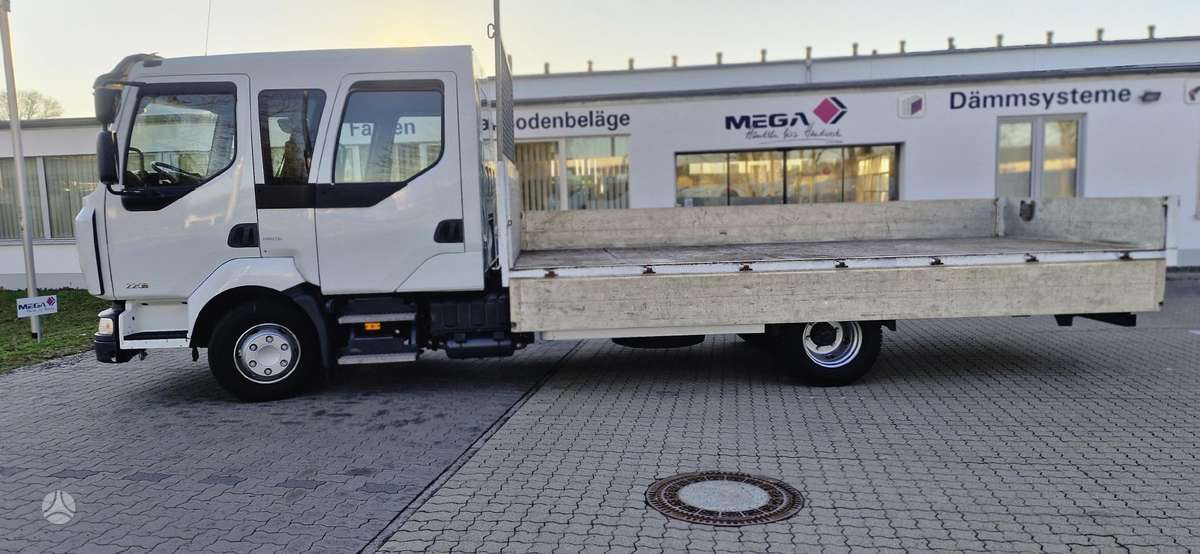 Renault Midlum, double cabs