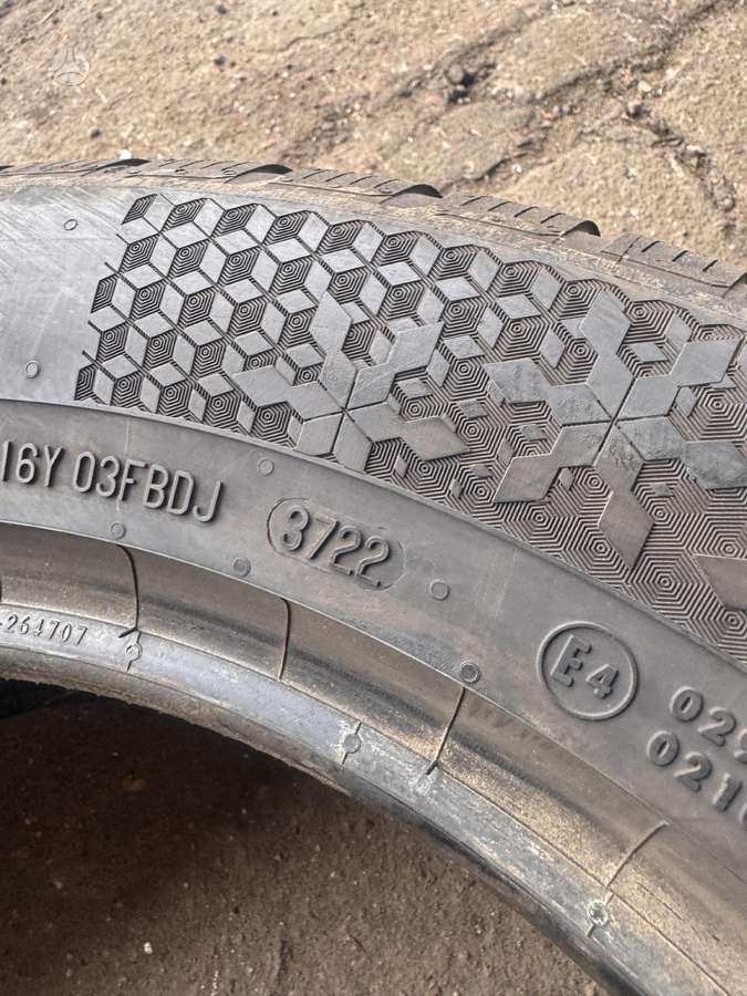 Continental TS870P, all-season 215/60 R17