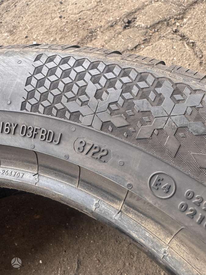 Continental TS870P, universalios 215/60 R17