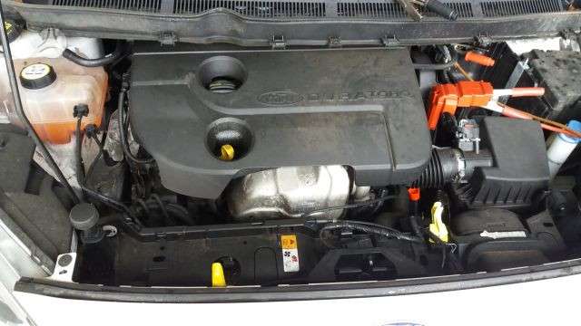 Ford Courier Dalimis is anglijos