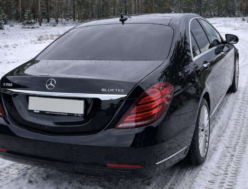 Mercedes-Benz E200, 2.0 l., Седан