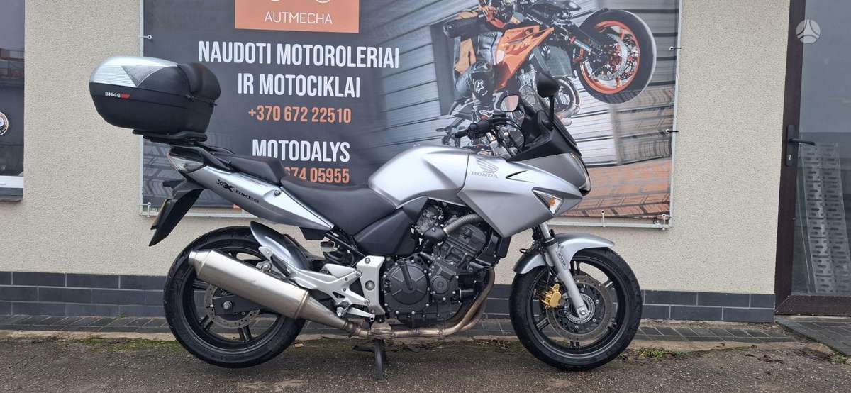 Honda CBF 600cc, street / classic