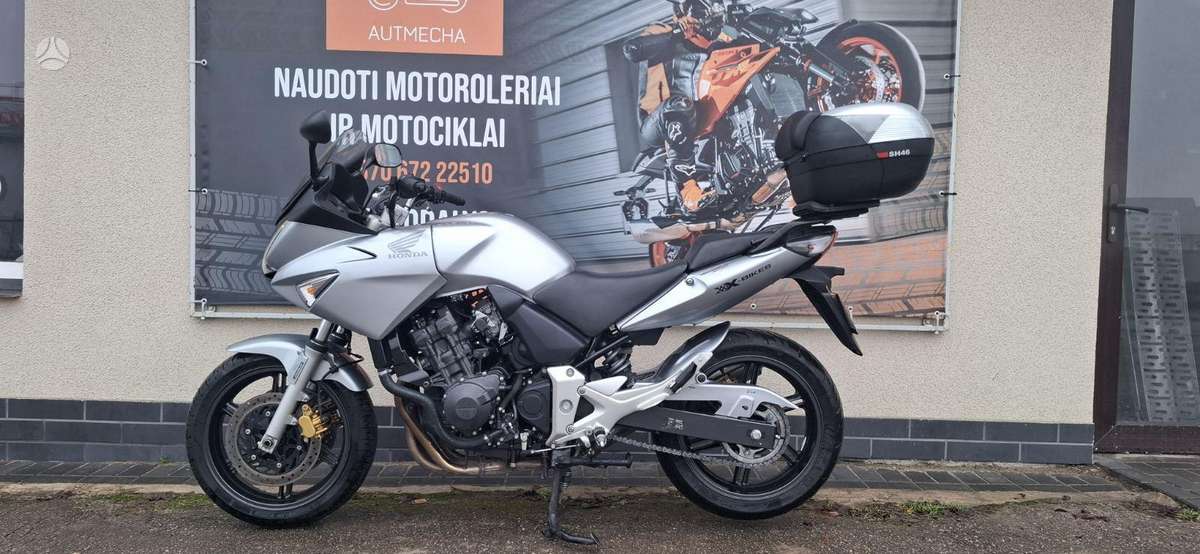 Honda CBF 600cc, street / classic