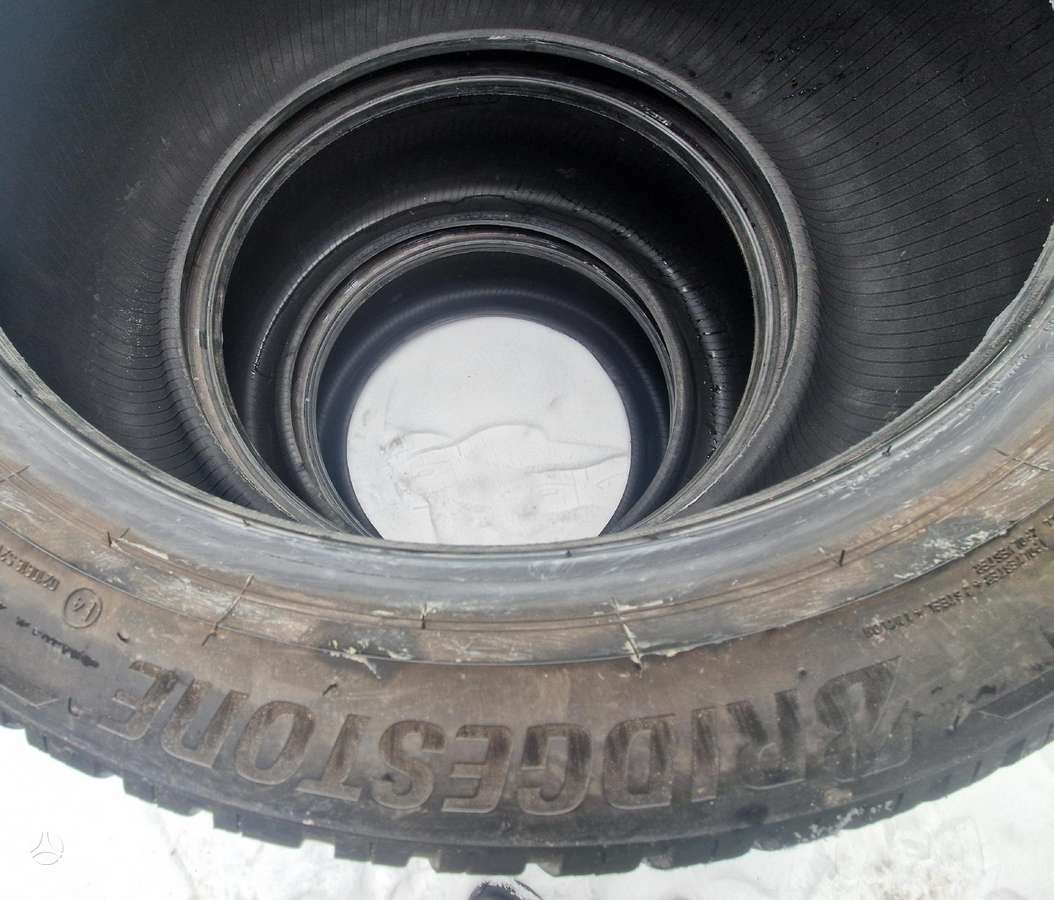 Bridgestone Blizzak, žieminės 275/40 R22