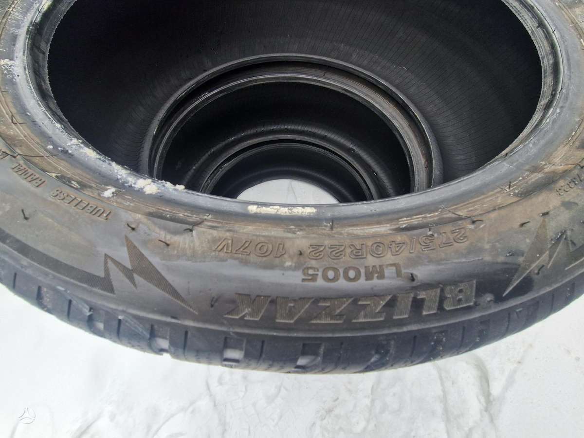 Bridgestone Blizzak, žieminės 275/40 R22