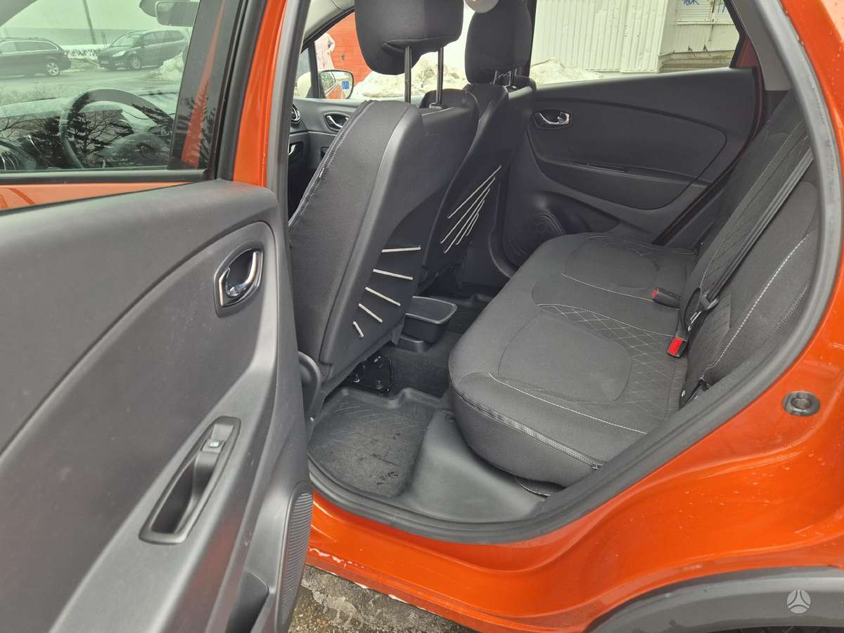 Renault Captur, 1.2 l., off-road / crossover