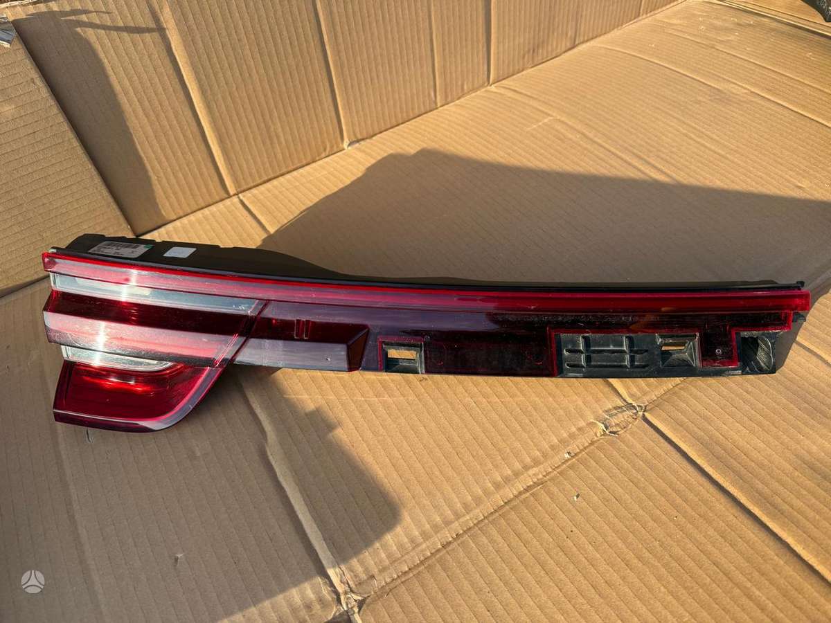 Porsche Panamera žibintai