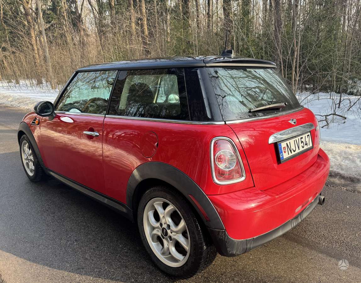 Mini Cooper, 1.6 l., Хэтчбек