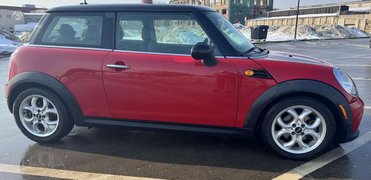Mini Cooper, 1.6 l., Хэтчбек