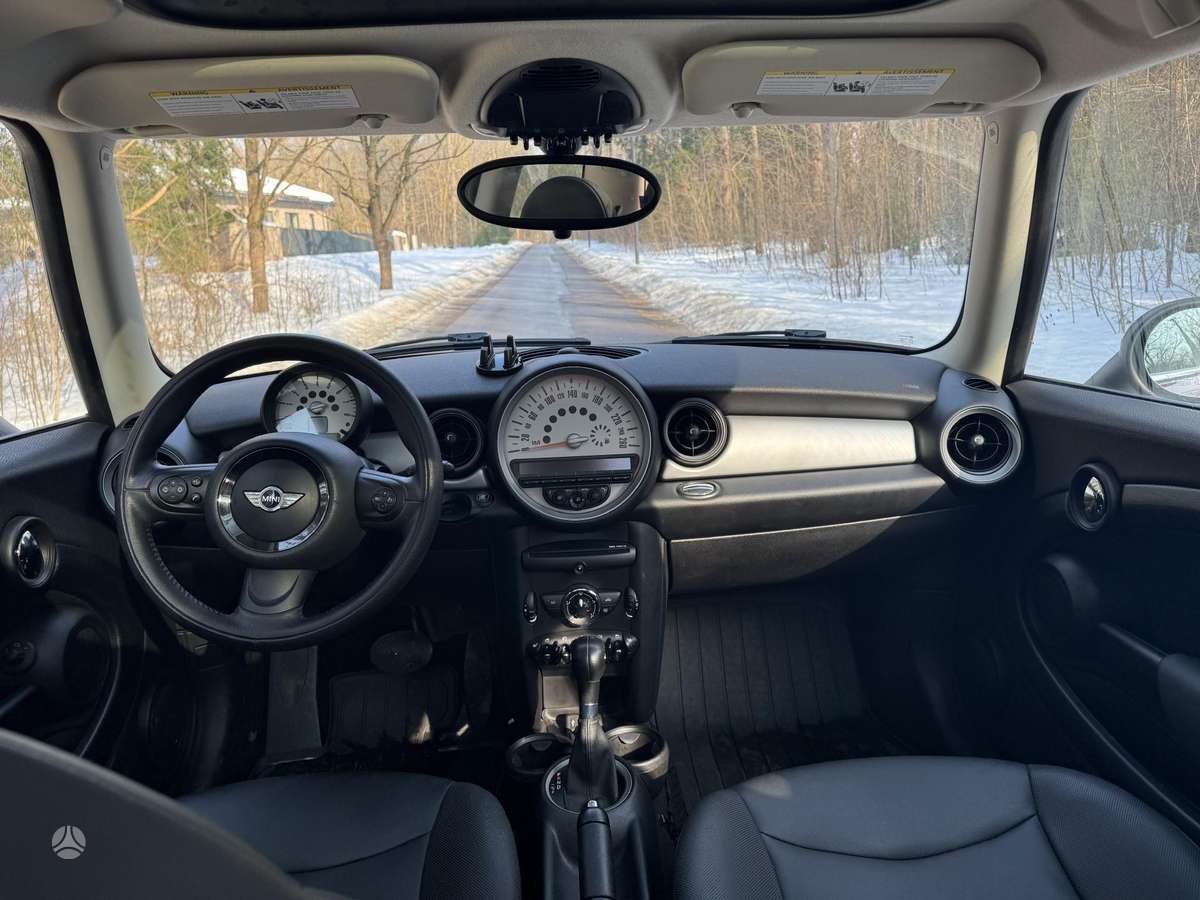 Mini Cooper, 1.6 l., Хэтчбек