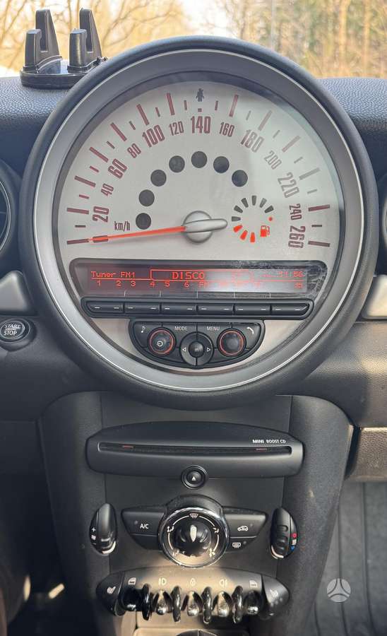 Mini Cooper, 1.6 l., hatchback
