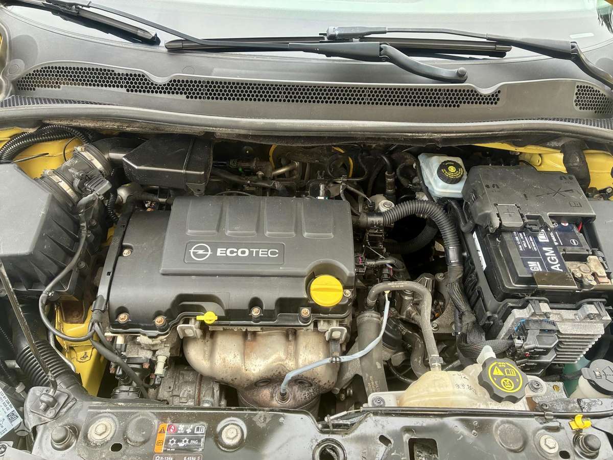 Opel Corsa, 1.4 l., Хэтчбек
