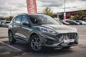 Ford Kuga dalimis