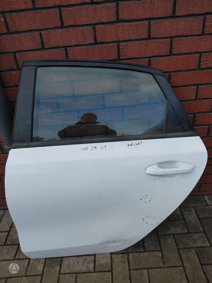 Kia Ceed kėbulo dalys