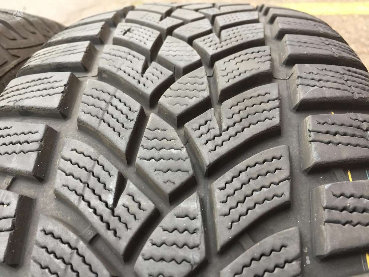 Goodyear UG Performance gen-1, universalios 215/60 R16