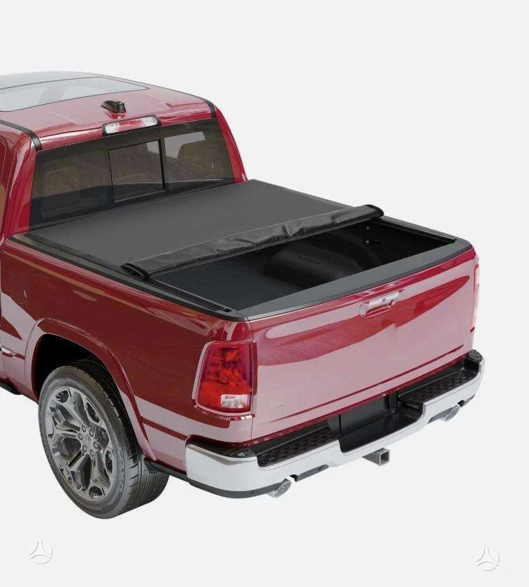 Dodge Ram крышка багажника/капот