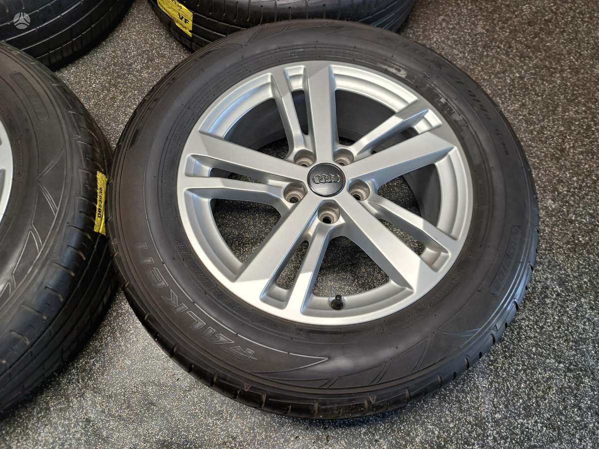 Audi Q3, lengvojo lydinio, R17