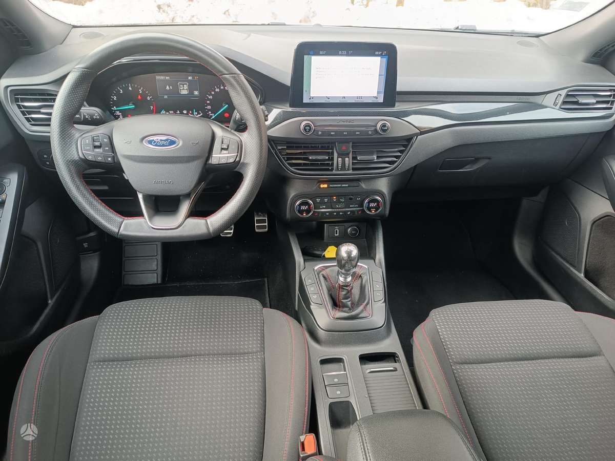 Ford Focus, 1.0 l., hatchback