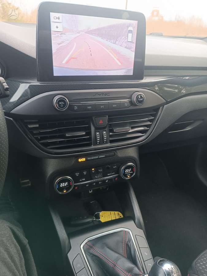 Ford Focus, 1.0 l., hatchback