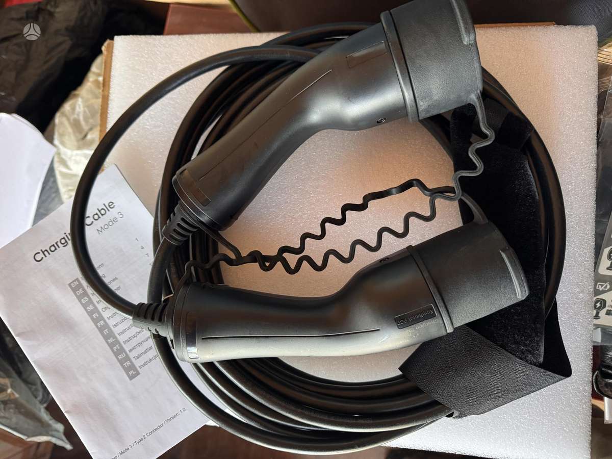 Volvo įkrovimo laidas Type 2