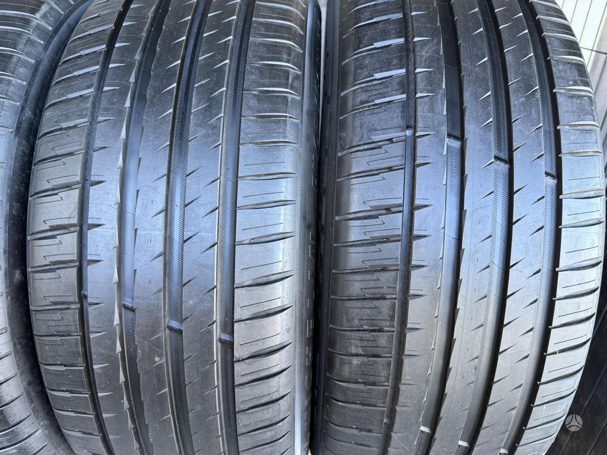 Michelin 235/55+285/45///DEMO, летние 235/55 R20