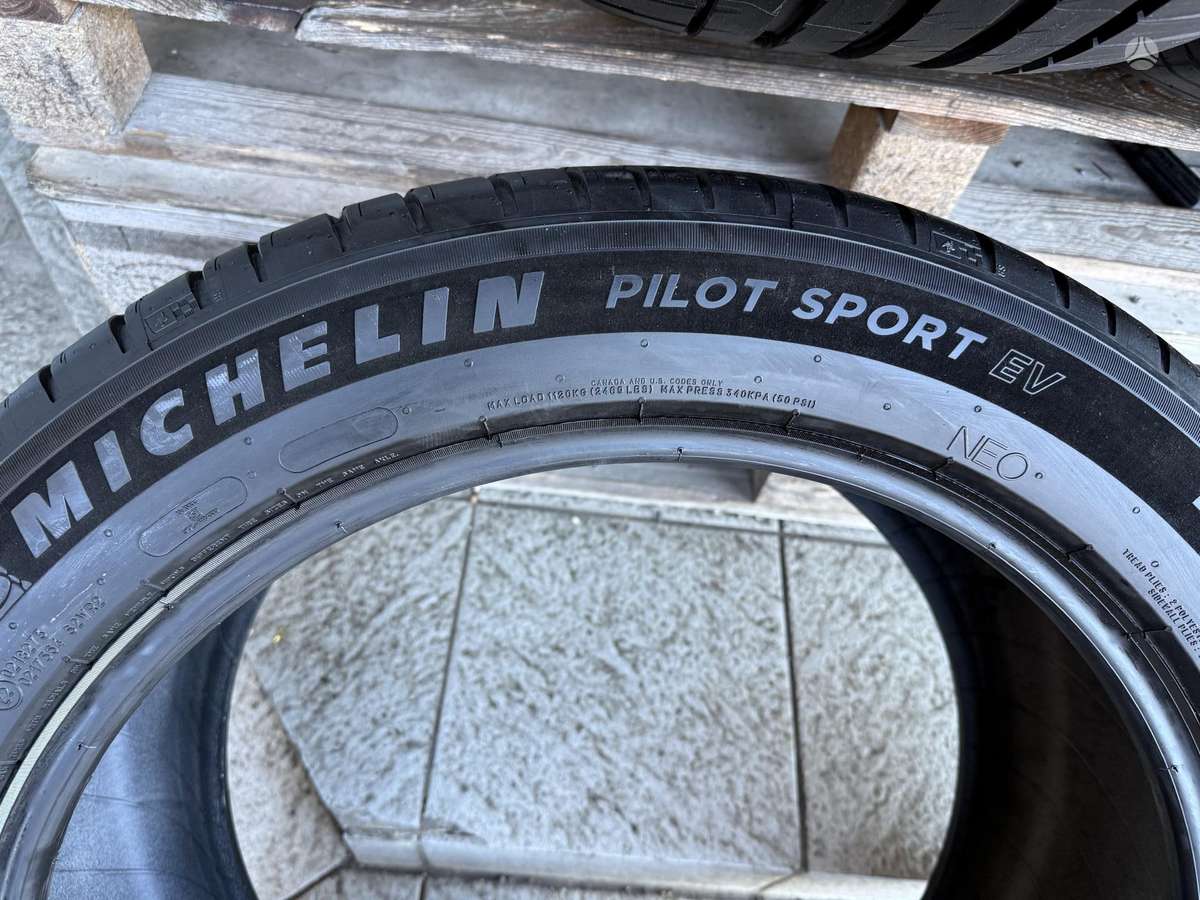 Michelin 235/55+285/45///DEMO, летние 235/55 R20
