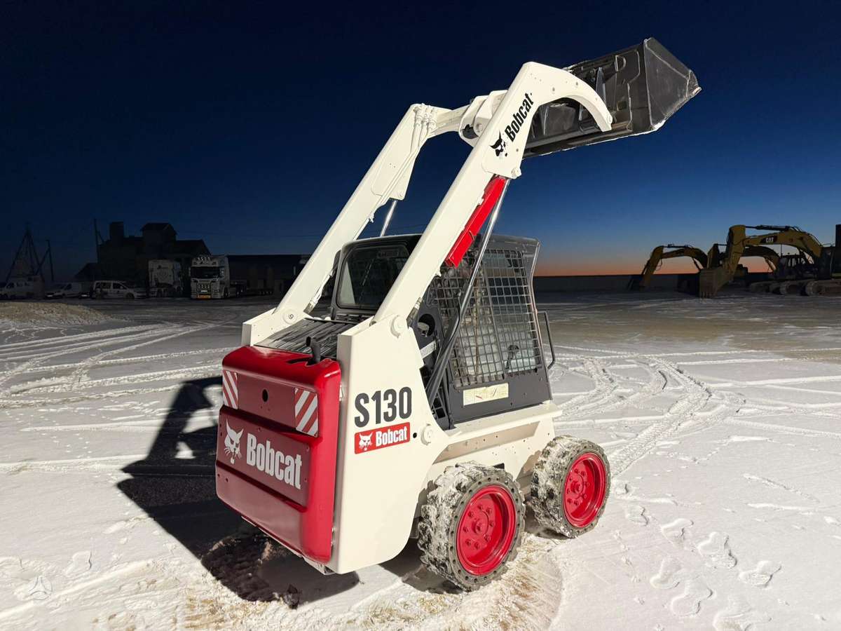 Bobcat S130 CE&EPA, mini krautuvai