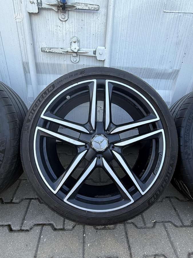 Mercedes-Benz E63, light alloy, R20