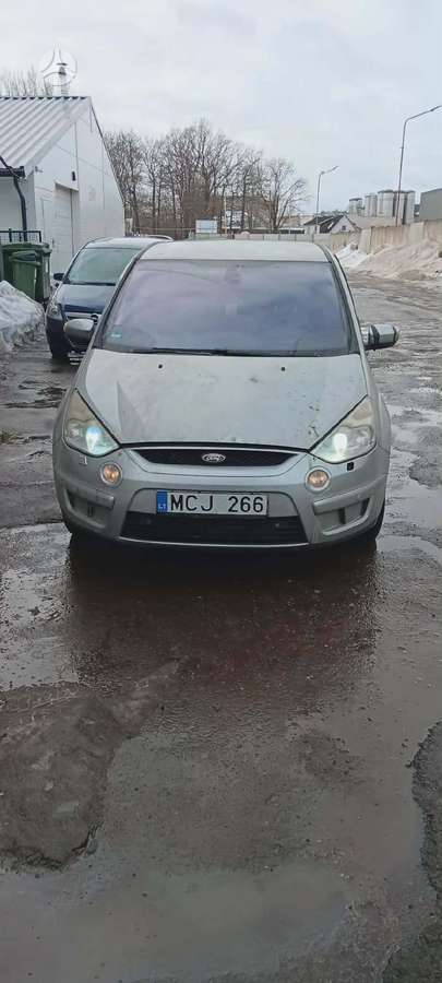 Ford S-MAX