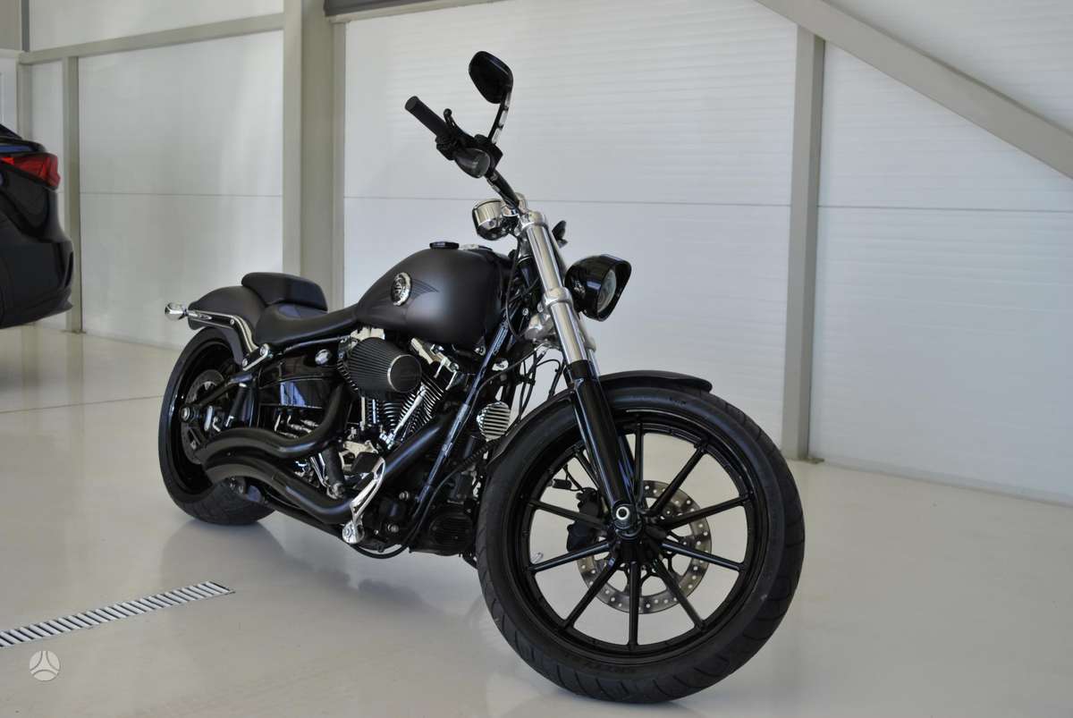 Harley-Davidson BREAKOUT 1688cc, choppers / cruisers / custom