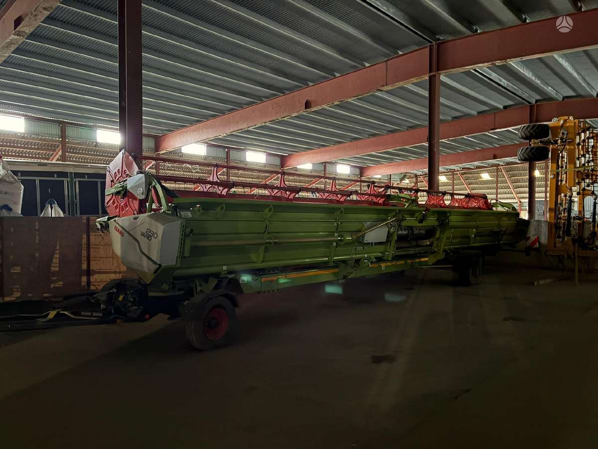 Claas Lexion 770 TerraTrac, combine harvesters