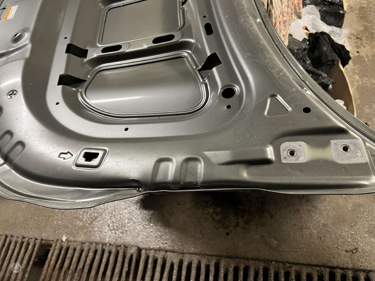 Kia Stonic dangtis (priekinis, galinis)