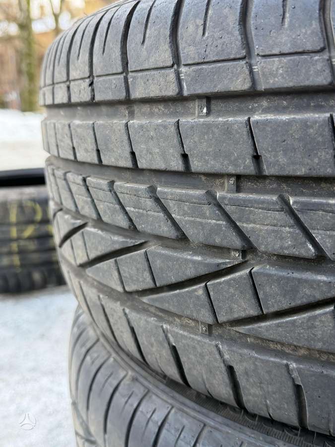 Goodyear Acelera, vasaras 245/40 R20