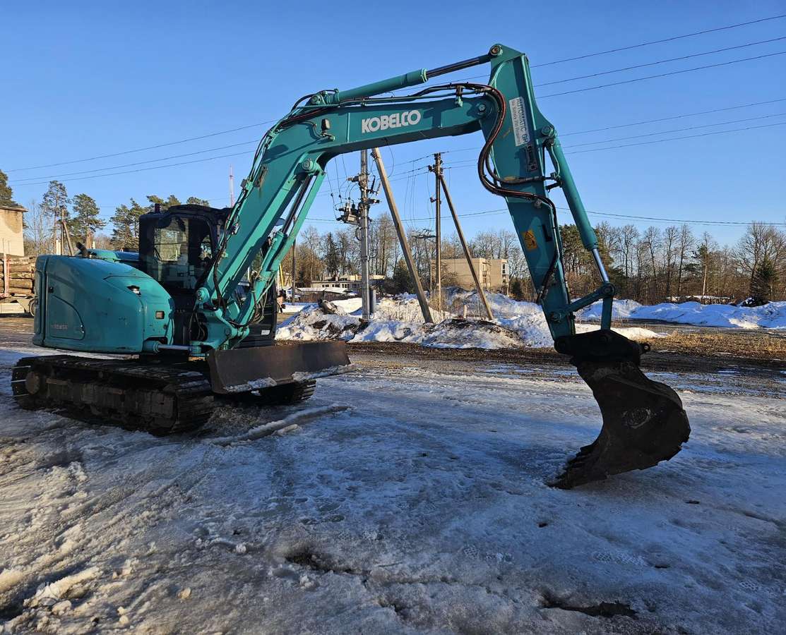 Kobelco SK85, excavator
