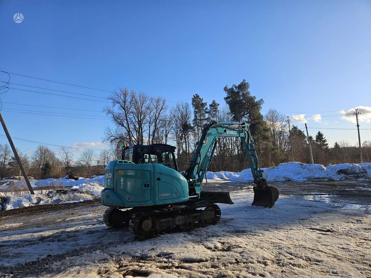 Kobelco SK85, ekskavatori