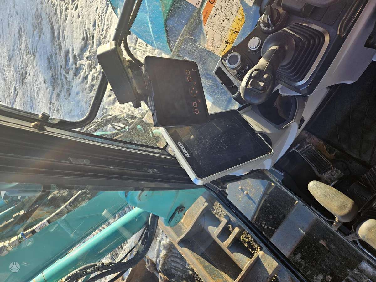 Kobelco SK85, excavator