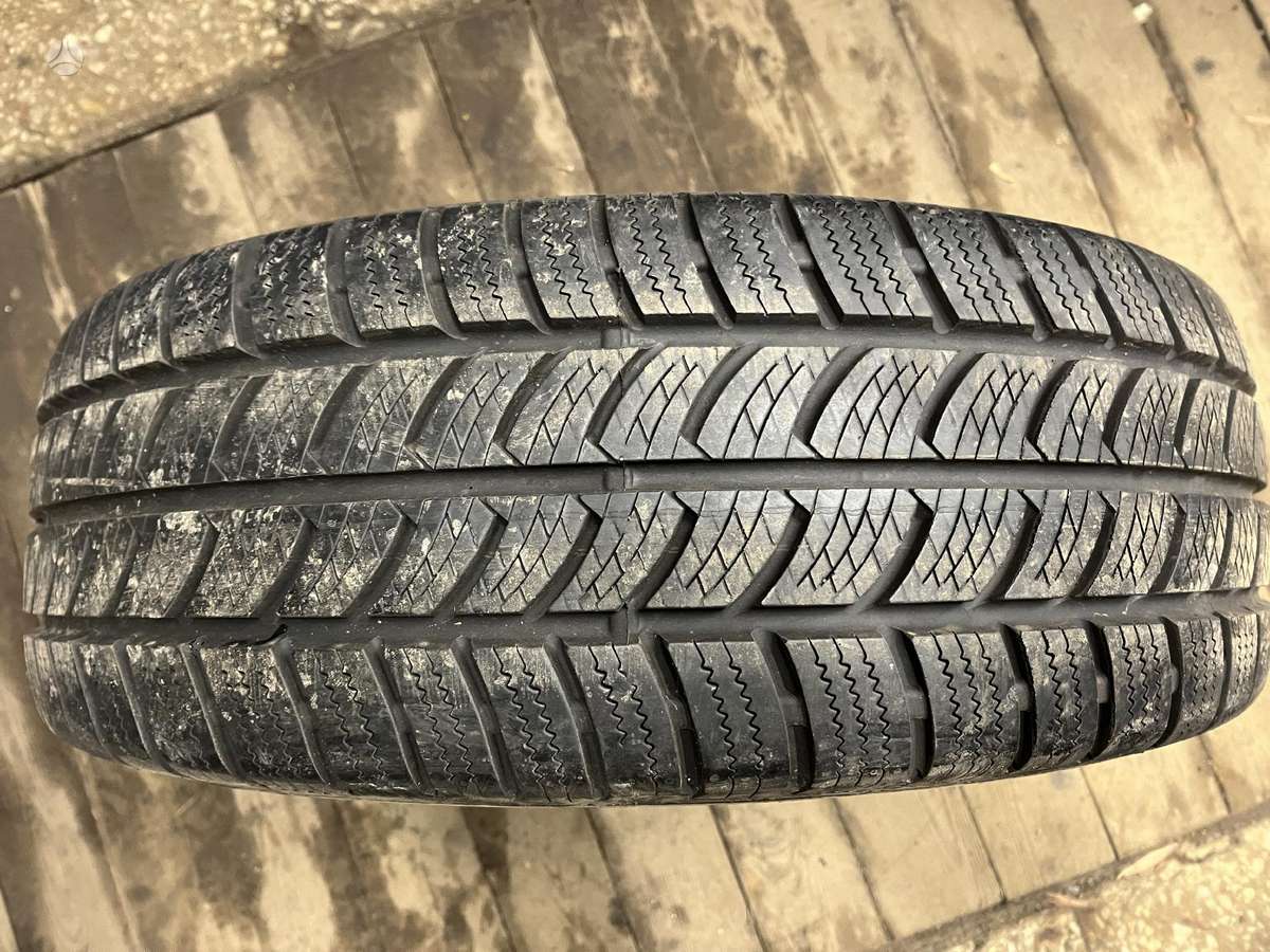 Continental VancoWinter2, зимние 235/65 R16