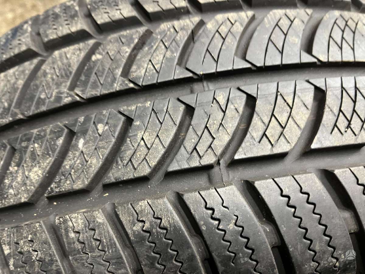 Continental VancoWinter2, winter 235/65 R16