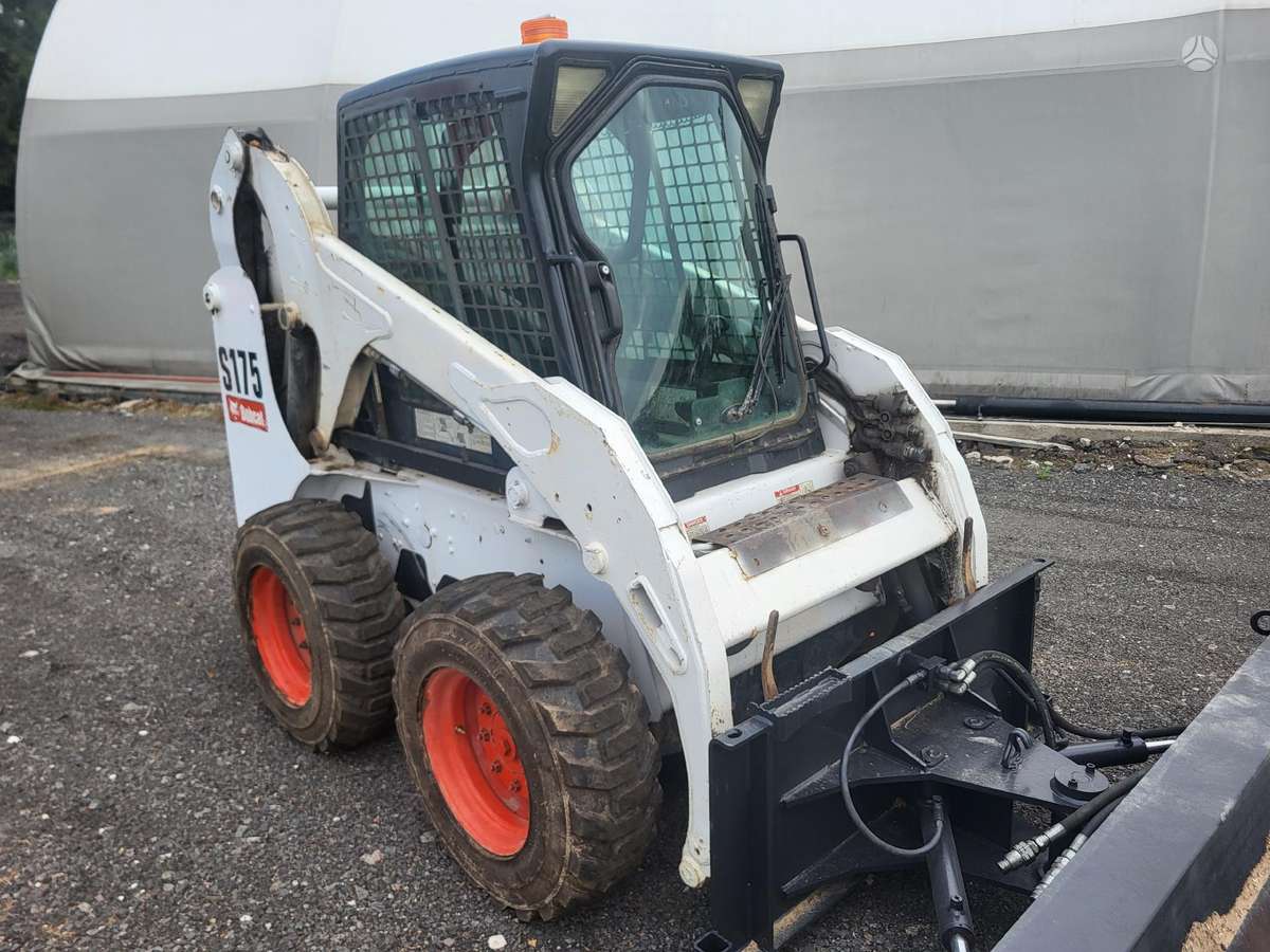 Bobcat 130-770, kita
