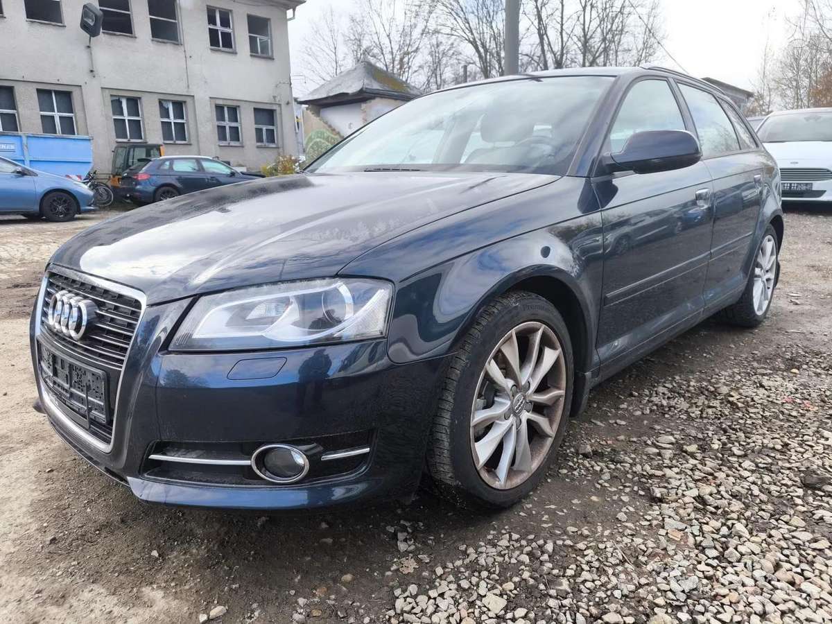 Audi A3, 202t/km ☎️, dalimis