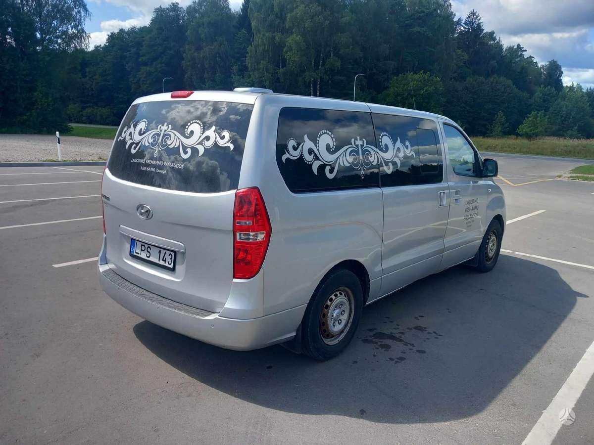 Hyundai H-1, hearses
