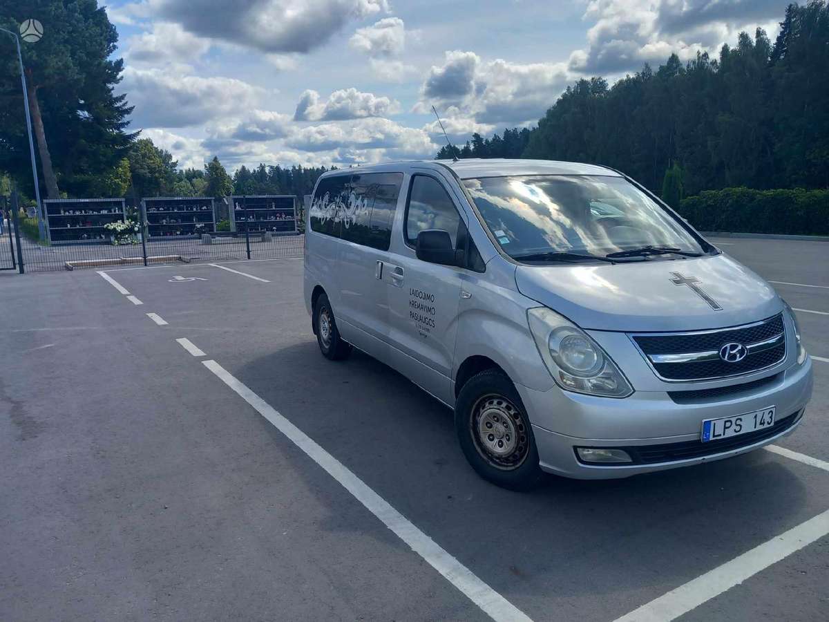 Hyundai H-1, hearses